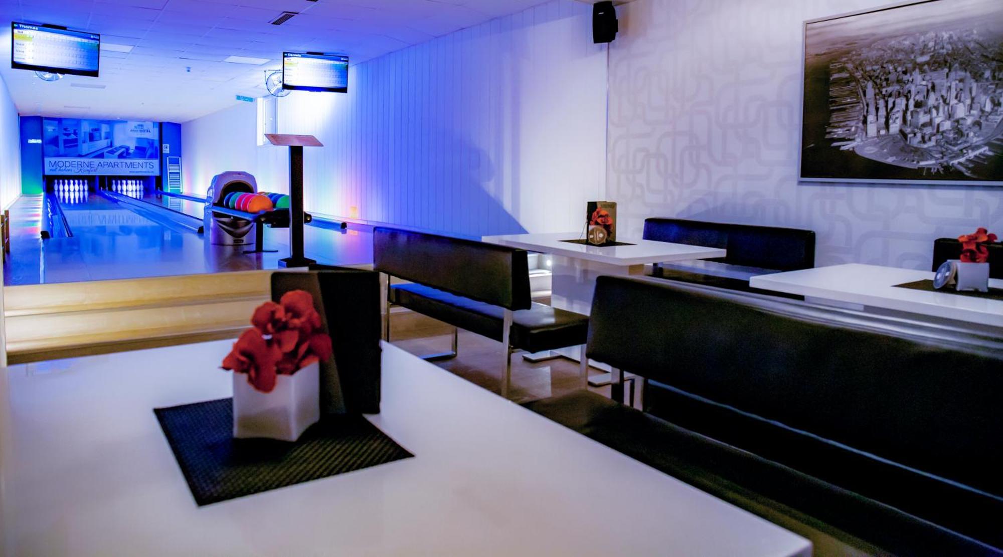 Aparthotel "Am Fliess" Хойерсверда Экстерьер фото